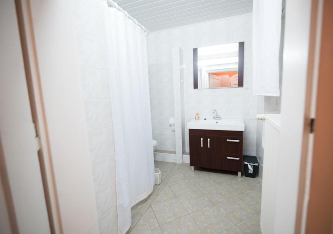 Klub Zlata Ribica Hotel Jesenice Luaran gambar